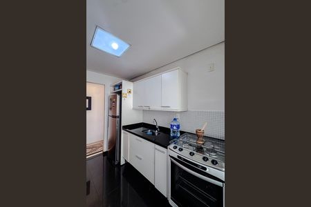 Apartamento para alugar com 55m², 2 quartos e 1 vaga Apartamento para alugar com 55m², 2 quartos e 1 vagaCozinha