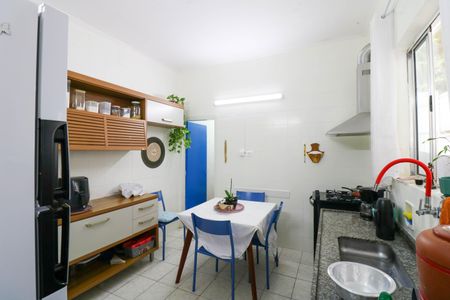 Casa à venda com 90m², 2 quartos e 1 vagaCozinha