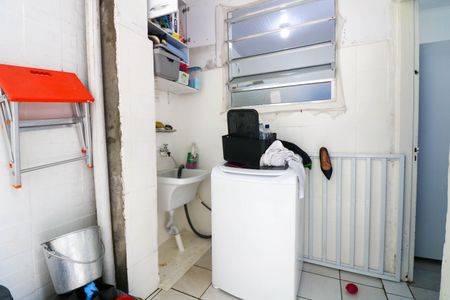 Casa à venda com 90m², 2 quartos e 1 vagaÁrea de Serviço