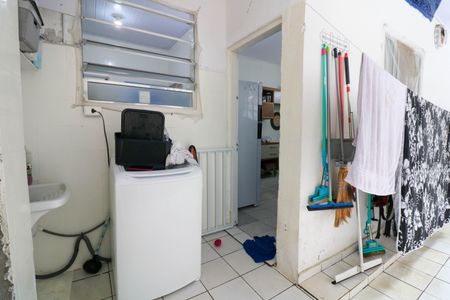 Casa à venda com 90m², 2 quartos e 1 vagaÁrea de Serviço