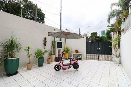 Garagem de casa à venda com 2 quartos, 90m² em Jardim Caravelas, São Paulo