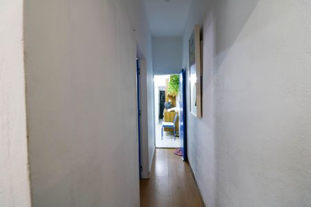 Corredor de casa à venda com 2 quartos, 90m² em Jardim Caravelas, São Paulo