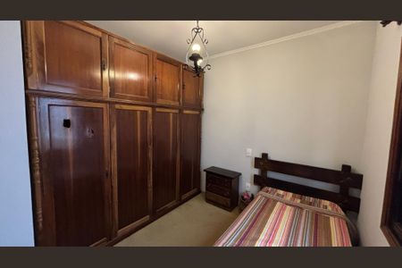 Casa à venda com 240m², 3 quartos e 2 vagasQuarto 1