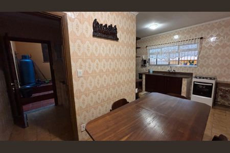 Casa à venda com 240m², 3 quartos e 2 vagasCozinha - Sala de Jantar
