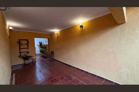 Casa à venda com 240m², 3 quartos e 2 vagasGaragem