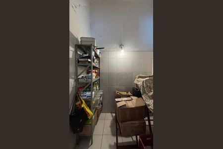 Casa à venda com 240m², 3 quartos e 2 vagasEdícula - Despensa