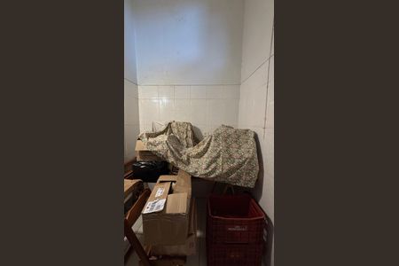 Casa à venda com 240m², 3 quartos e 2 vagasEdícula - Despensa