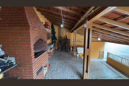 Casa à venda com 240m², 3 quartos e 2 vagasArea Lazer - Churrasqueira