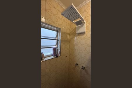 Casa à venda com 240m², 3 quartos e 2 vagasBanheiro