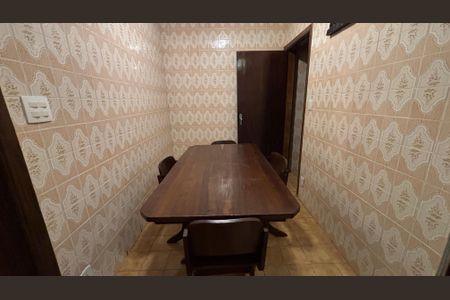 Casa à venda com 240m², 3 quartos e 2 vagasCozinha - Sala de Jantar