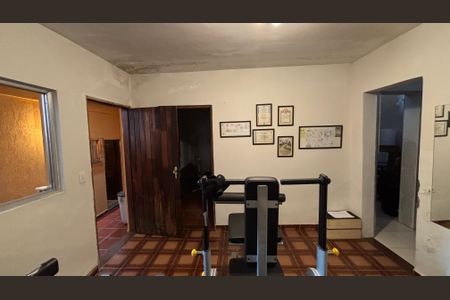 Casa à venda com 240m², 3 quartos e 2 vagasEdícula 