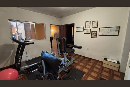 Casa à venda com 240m², 3 quartos e 2 vagasEdícula 