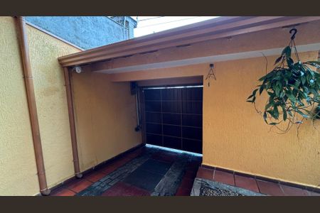 Casa à venda com 240m², 3 quartos e 2 vagasGaragem