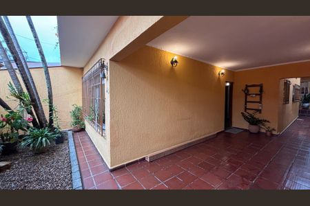 Casa à venda com 240m², 3 quartos e 2 vagasGaragem