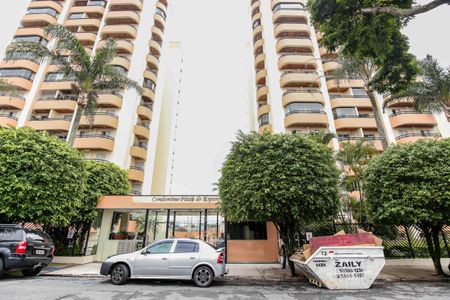 Apartamento à venda com 80m², 3 quartos e 2 vagasFachada