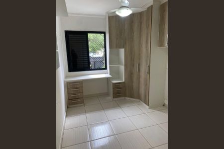 Apartamento à venda com 70m², 3 quartos e 1 vagaFoto 04