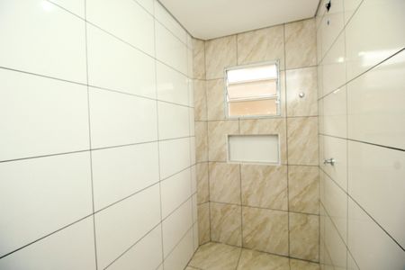 Casa para alugar com 70m², 2 quartos e sem vaga Casa para alugar com 70m², 2 quartos e sem vagaBanheiro