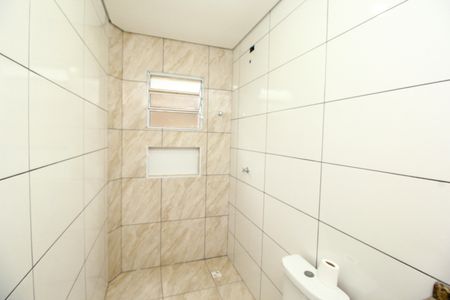 Casa para alugar com 70m², 2 quartos e sem vaga Casa para alugar com 70m², 2 quartos e sem vagaBanheiro