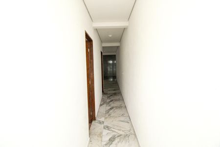 Casa para alugar com 70m², 2 quartos e sem vaga Casa para alugar com 70m², 2 quartos e sem vagaCorredor