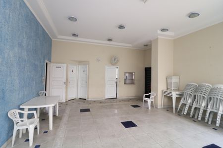 Apartamento para alugar com 69m², 2 quartos e 1 vagaÁrea comum - Salão de festas