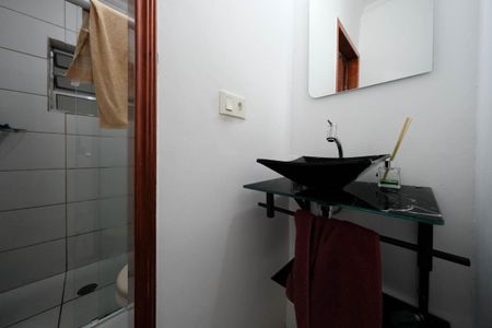 Casa para alugar com 100m², 3 quartos e sem vagaBanheiro