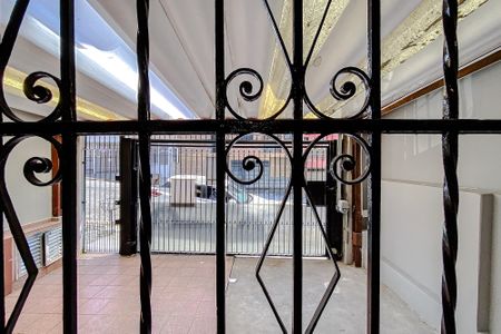 Vista da Sala de casa à venda com 5 quartos, 170m² em Vila Regente Feijó, São Paulo