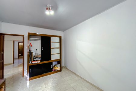 Casa à venda com 170m², 5 quartos e 1 vaga Casa à venda com 170m², 5 quartos e 1 vagaQuarto 1