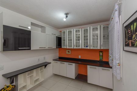 Casa de condomínio para alugar com 100m², 2 quartos e 2 vagasCozinha 