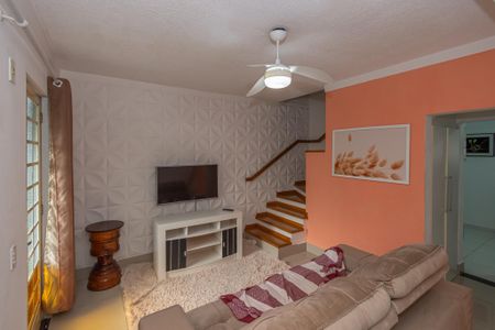 Casa de condomínio para alugar com 100m², 2 quartos e 2 vagasSala de Estar/Jantar 