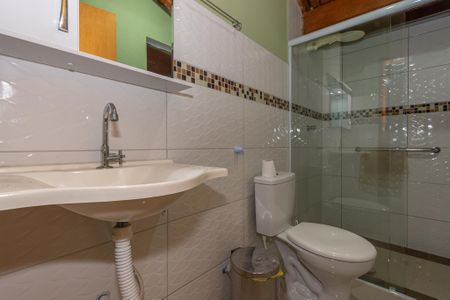 Casa de condomínio para alugar com 100m², 2 quartos e 2 vagasBanheiro Varanda 