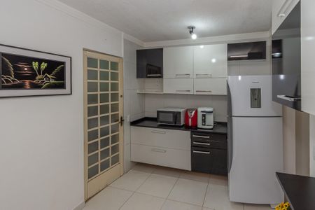 Casa de condomínio para alugar com 100m², 2 quartos e 2 vagasCozinha 