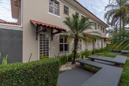 Casa de condomínio para alugar com 100m², 2 quartos e 2 vagasFachada 