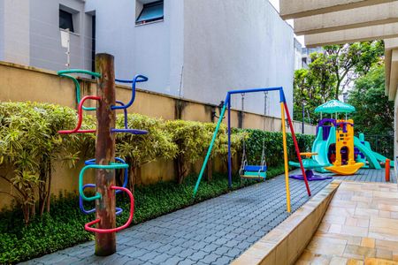 Apartamento para alugar com 159m², 3 quartos e 3 vagasÁrea comum - Playground