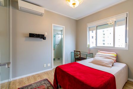 Apartamento para alugar com 159m², 3 quartos e 3 vagasSuite 02