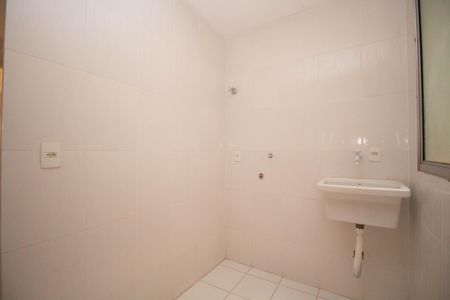 Apartamento para alugar com 58m², 2 quartos e 1 vaga Apartamento para alugar com 58m², 2 quartos e 1 vagaCozinha e Área de Serviço