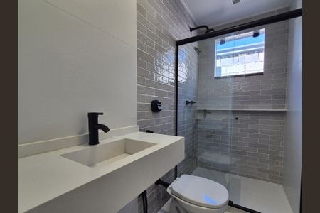 Casa de condomínio à venda com 325m², 3 quartos e 1 vaga Casa de condomínio à venda com 325m², 3 quartos e 1 vagaSuíte 2