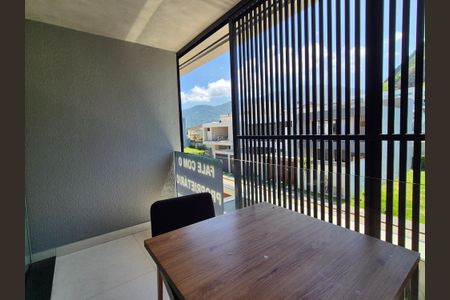 Casa de condomínio à venda com 325m², 3 quartos e 1 vaga Casa de condomínio à venda com 325m², 3 quartos e 1 vagaSuíte 3