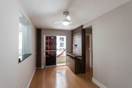 Sala de apartamento à venda com 2 quartos, 47m² em Rio Comprido, Rio de Janeiro