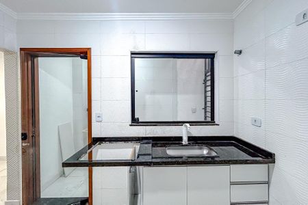 Cozinha de casa de condomínio para alugar com 3 quartos, 128m² em Vila Carrão, São Paulo
