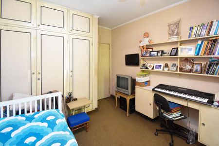 Casa à venda com 258m², 3 quartos e 2 vagasquarto 2