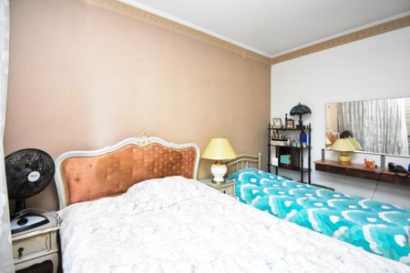 Casa à venda com 258m², 3 quartos e 2 vagasquarto 1