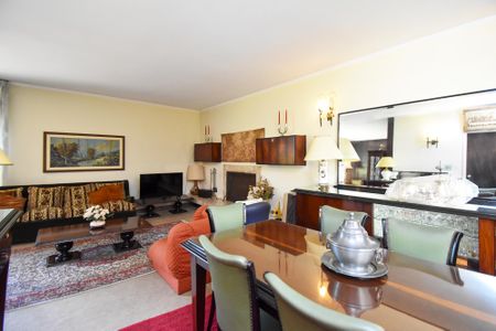 Sala de jantar de casa à venda com 3 quartos, 258m² em Jardim Paulistano, São Paulo