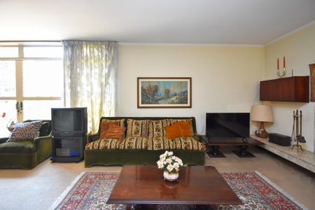 Casa à venda com 258m², 3 quartos e 2 vagassala de estar