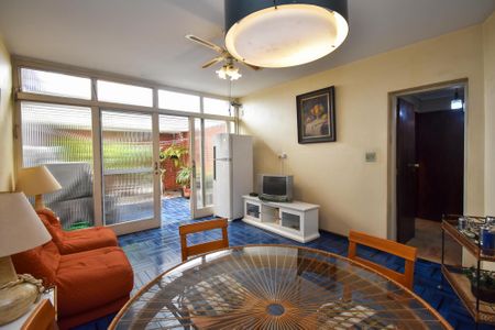 Casa à venda com 258m², 3 quartos e 2 vagassala de estar 2