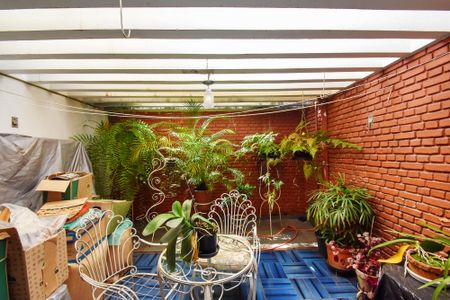 Casa à venda com 258m², 3 quartos e 2 vagasquintal sala de estar 2