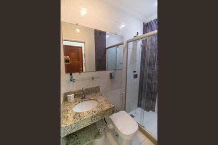 Banheiro de apartamento para alugar com 1 quarto, 50m² em Centro, Niterói