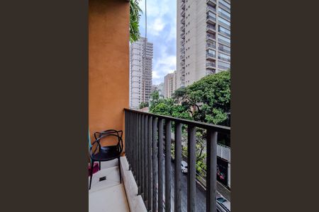 Varanda de kitnet/studio para alugar com 1 quarto, 30m² em Perdizes, São Paulo