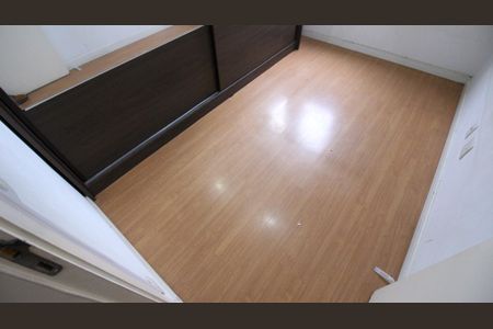 Quarto 1 de apartamento para alugar com 2 quartos, 49m² em Parque São Lourenço, São Paulo