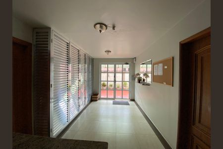 Apartamento à venda com 55m², 2 quartos e 1 vagaHall de entrada