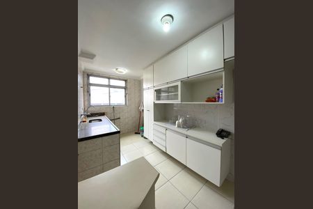 Apartamento à venda com 55m², 2 quartos e 1 vagaCozinha